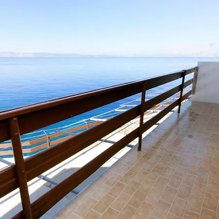 Seaside Secluded Cove Pobij, Hvar - 5633 * Gdinj