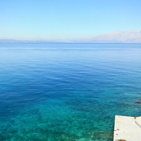 Seaside Secluded Cove Pobij, Hvar - 5633 Apartamento Gdinj