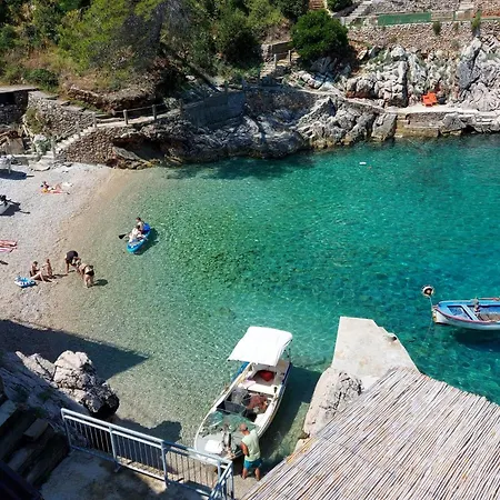 Seaside Secluded Cove Pobij, Hvar - 5633 * Gdinj